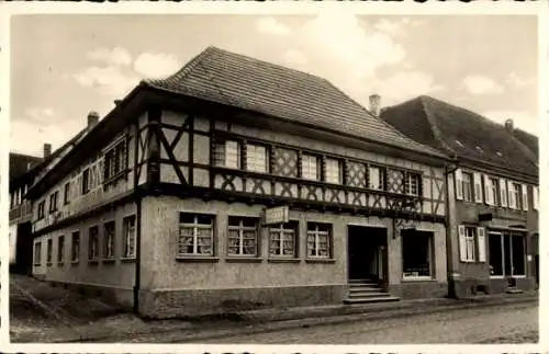 Ak Renchen am Schwarzwald, Gasthof zum Kreuz