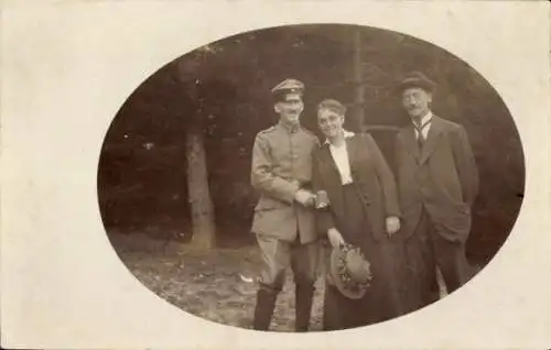 Foto Ak Deutscher Soldat mit Familie, I WK