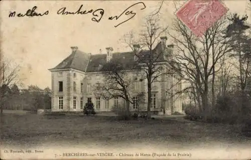 Ak Berchères sur Vesgre Eure et Loir, Chateau de Herce, Facade de la Prairie