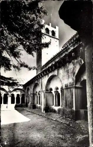 Ak Vaison la Romaine Vaucluse, Le Cloitre de la Cathedrale Notre-Dame de Nazareth