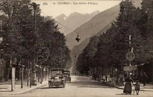 Ak Luchon Haute Garonne, Les Allees d'Etigny