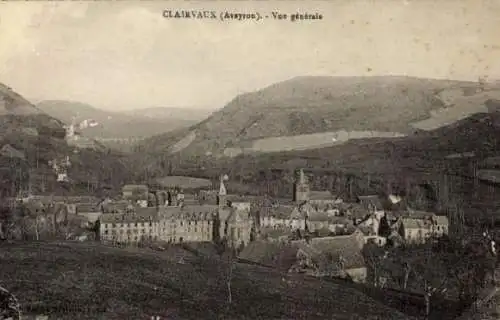 Ak Clairvaux Aveyron, Gesamtansicht