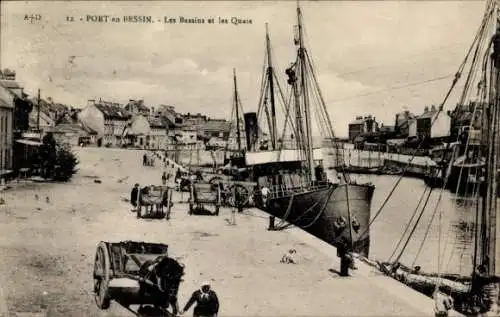 Ak Port en Bessin Calvados, Les Bassins, Quais