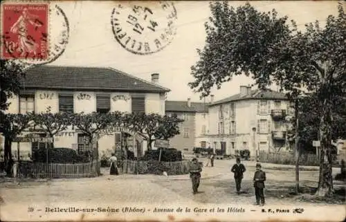 Ak Belleville sur Saone Saône et Loire, Avenue de la Gare et les Hotels