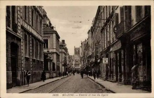 Ak Roanne Loire, Entree et rue du Lycee