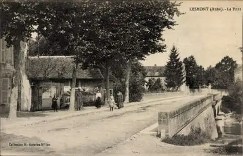 Ak Lesmont Aube, Le Pont