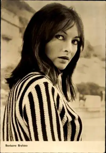 Ak Schauspielerin Barbara Brylska, Pharao, Portrait