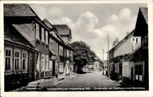 Ak Masserberg in Thüringen, Ortsstraße am Gasthaus zum Rennsteig