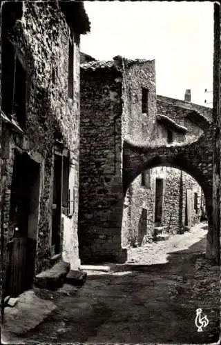 Ak Vaison la Romaine Vaucluse, La Ville du Mayen-Age, La Rue des Fours