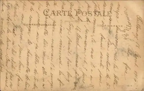 Ak Parthenay Deux Sèvres, Place du Drapeau, Kiosque