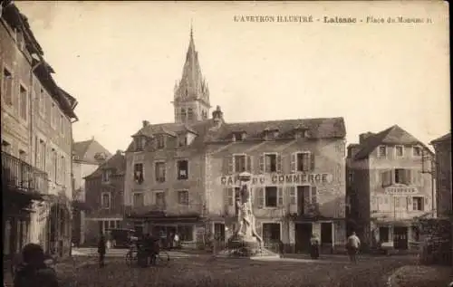 Ak Laissac Aveyron, Place du Monument, Cafe du Commerce