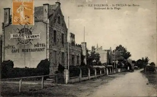 Ak Saint Trojan les Bains Île d'Oléron Charente Maritime, Boulevard de la Plage