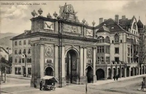 Ak Innsbruck in Tirol, Triumphpforte