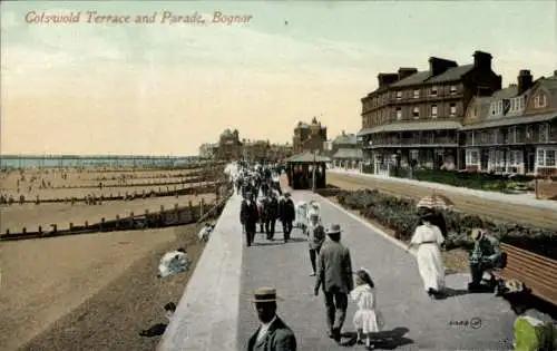 Ak Bognor Regis West Sussex England, Cotswold Terrasse und Parade