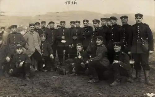 Ak Bautzen in der Oberlausitz, Gruppenfoto, Soldaten