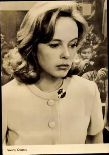 Ak Schauspieler Sandy Dennis, Portrait