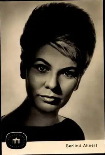 Ak Schauspielerin und Moderatorin Gerlind Ahnert, Portrait, DDR Deutscher Fernsehfunk