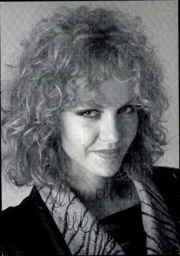 Ak Schauspielerin Claudia Messner, Portrait, Autogramm