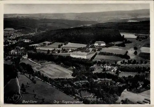 Ak Bad Elster im Vogtland, Stadion, Fliegeraufnahme