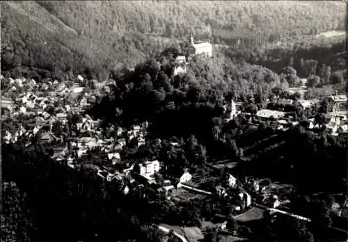 Ak Schwarzburg in Thüringen, Gesamtansicht, Blick vom Trippstein