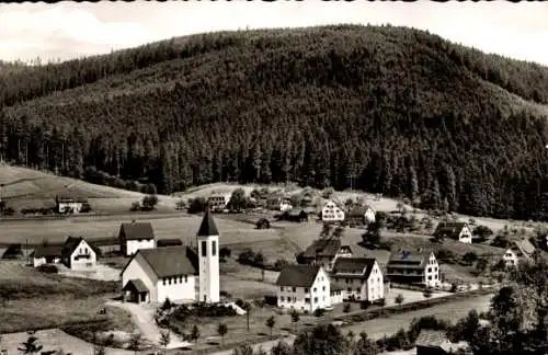 Ak Enzklösterle im Schwarzwald, Panorama, Kirche