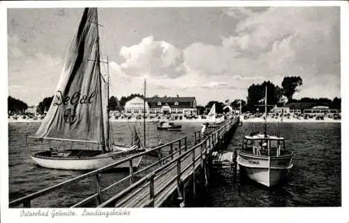 Ak Ostseebad Grömitz in Holstein, Landungsbrücke, Segelboote, Boote