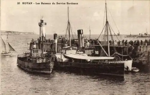 Ak Royan Charente Maritime, Les Bateaux du Service Bordeaux