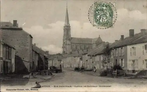 Ak Carignan Ardennes, Rue Principale, Kirche