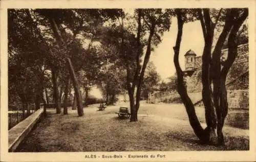 Ak Alès Alais Gard, Sous-Bois, Esplanade du Fort