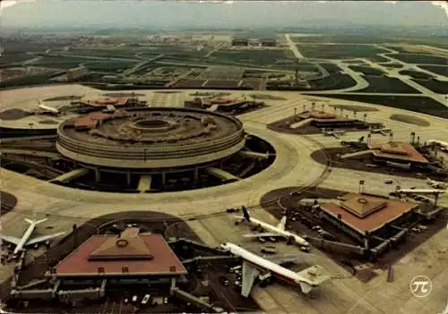 Ak Roissy en France Val d’Oise, Charles de Gaulle Airport, Luftbild