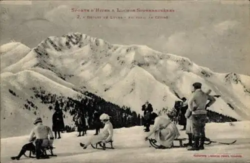 Ak Superbagnères Luchon Haute Garonne, Wintersport, Abfahrt von Rodels