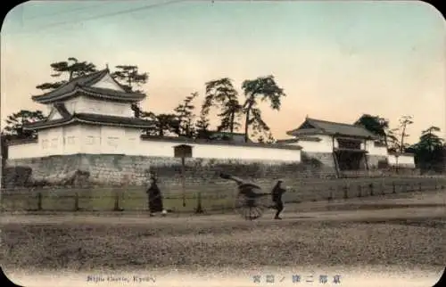 Ak Kyoto Präf. Kyoto Japan, Burg Nijio, Außenansicht, Pagodendächer, Rikschafahrer