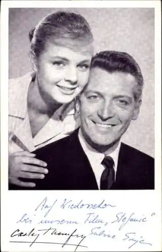 Ak Schauspieler Carlos Thompson, Sabine Sinjen, Film Stefanie von 1958, Autogramm