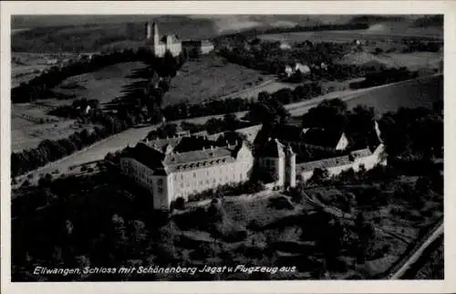 Ak Ellwangen Jagst, Schloss mit Schönenberg Jagst vom Flugzeug aus