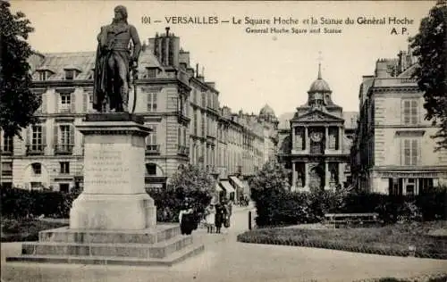 Ak Versailles Yvelines, Square Hoche, Statue du General Hoche