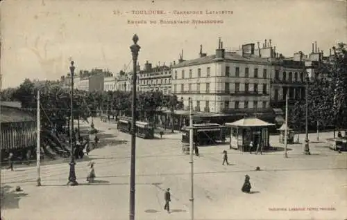 Ak Toulouse Haute Garonne, Carrefour Lafayette, Entree du Boulevard Strasbourg, Straßenbahn