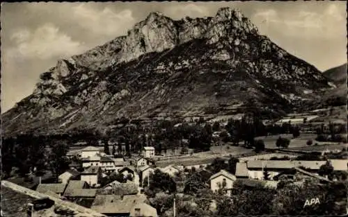 Ak Cabannes Ariege, vue generale de Verdun, Montagne de Quie