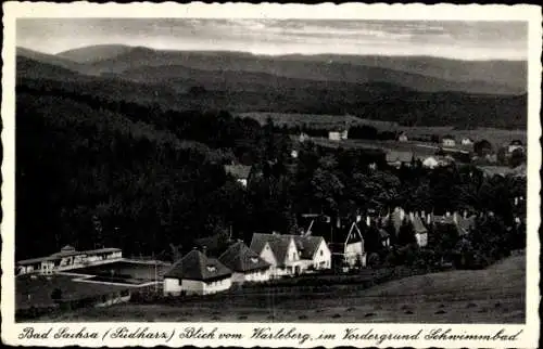 Ak Bad Sachsa im Harz, Gesamtansicht vom Warteberg, Schwimmbad