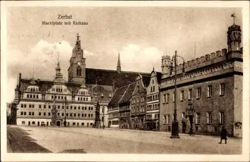 Ak Zerbst in Anhalt, Marktplatz, Rathaus