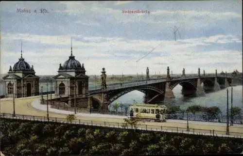 Ak Mainz am Rhein, Straßenbrücke, Straßenbahn