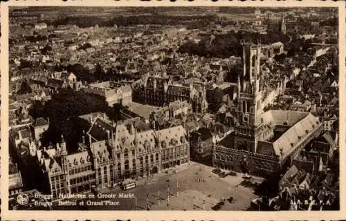 Ak Brügge Brügge Flandern Westflandern, Grand'Place und Belfried