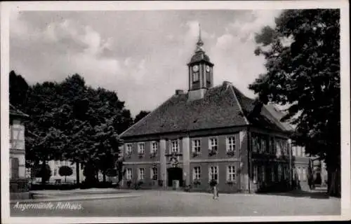 Ak Angermünde in der Uckermark, Rathaus