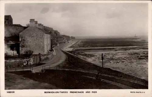 Ak Berwick on Tweed, Promenade, Pier