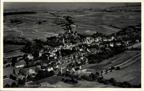 Ak Massenbach Schwaigern im Kreis Heilbronn, Fliegeraufnahme des Ortes