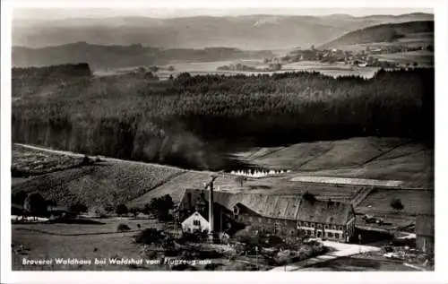 Ak Waldshut Tiengen am Hochrhein, Brauerei Waldhaus, Blick vom Flugzeug