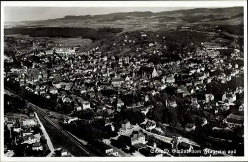 Ak Schwäbisch Gmünd in Württemberg, Fliegeraufnahme