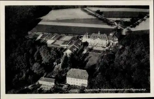 Ak Rüdesheim am Rhein, Niederwald Nationaldenkmal, Fliegeraufnahme, Jagdschloss