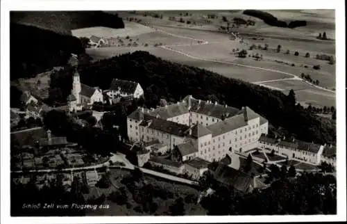 Ak Leutkirch im Allgäu Württemberg, Schloss Zeil, Fliegeraufnahme