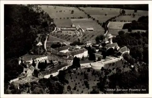 Ak Leutkirch im Allgäu Württemberg, Schloss Zeil, Fliegeraufnahme