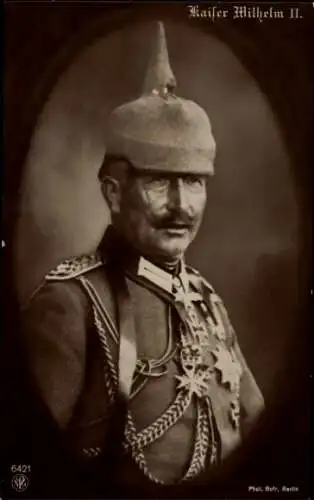 Ak Kaiser Wilhelm II., Porträt in Uniform, Pickelhaube